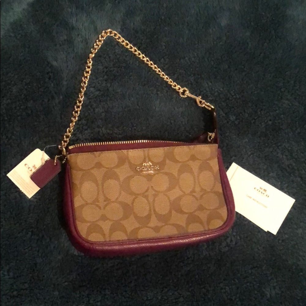 Coach Large Wristlet signature canvas